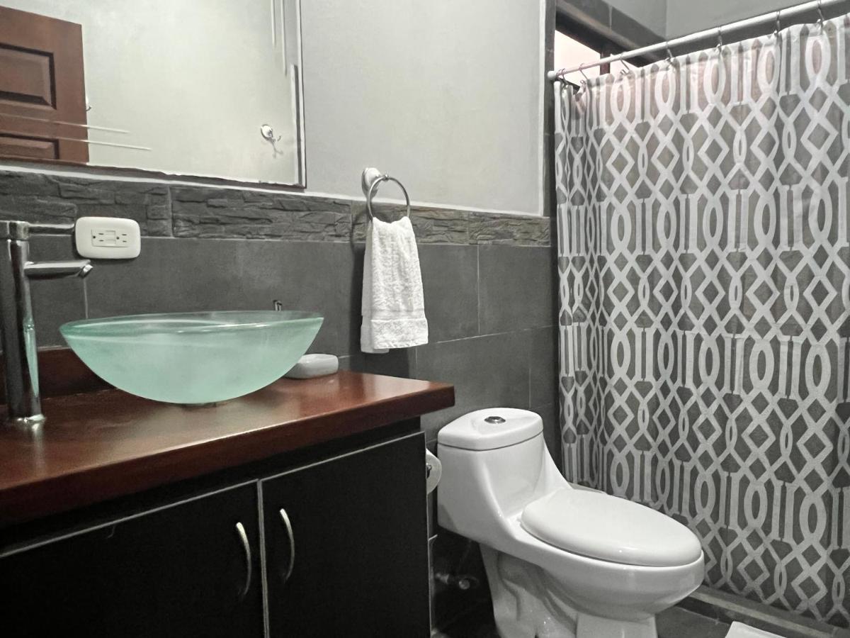 Casa Laureles Villa Guápiles Екстериор снимка